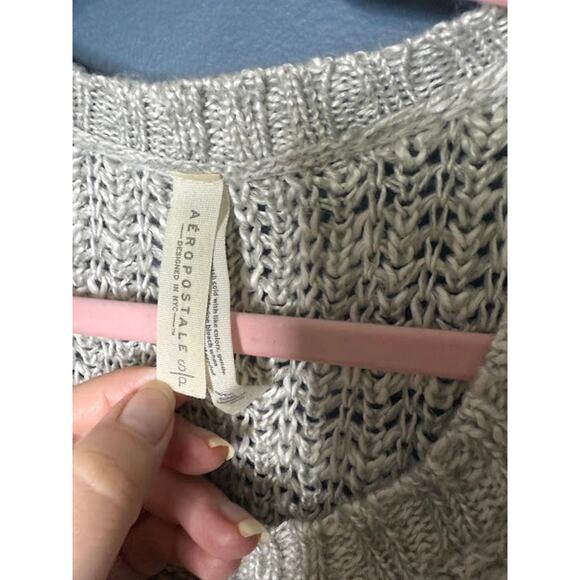 Aeropostale Sweater Women's Size Small Open Knit V-Neck Office Career Cozy Top - Picture 2 of 7